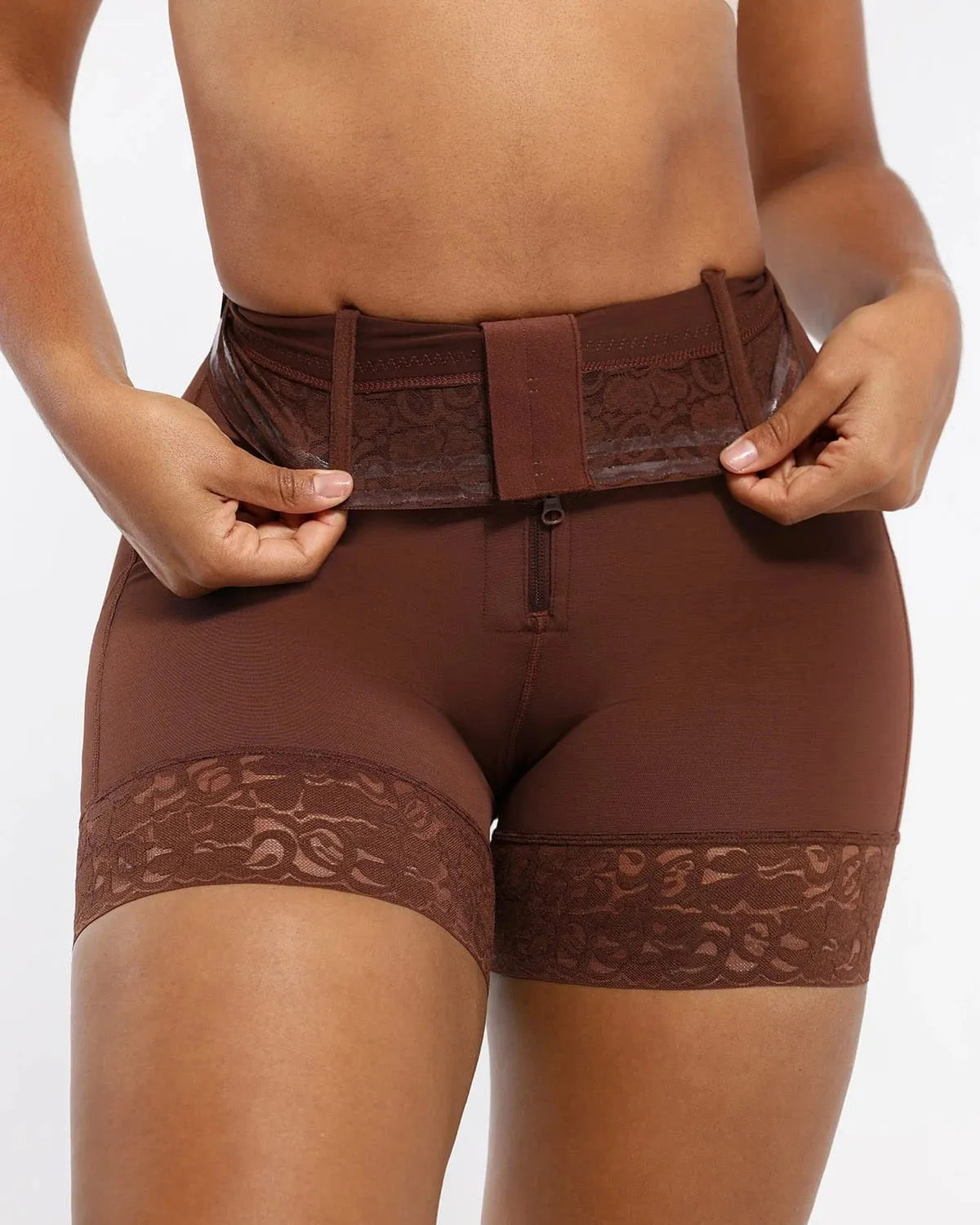 AirSlim® Mid-Rise Steel Boned Butt-Lifting Shorts