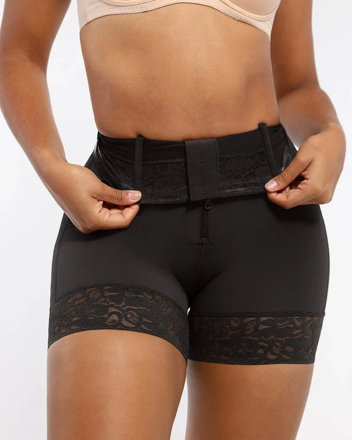 AirSlim® Mid-Rise Steel Boned Butt-Lifting Shorts