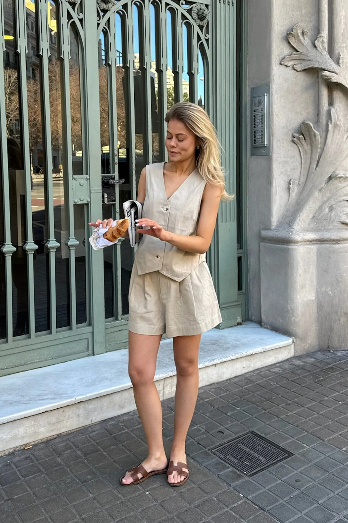 AlbaIC Shorts - Sand