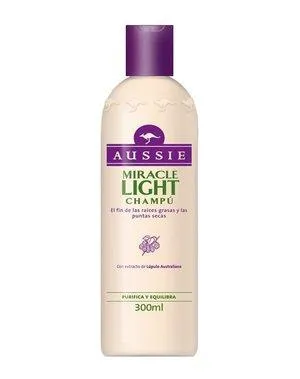 Aussie Champu Miracle Light