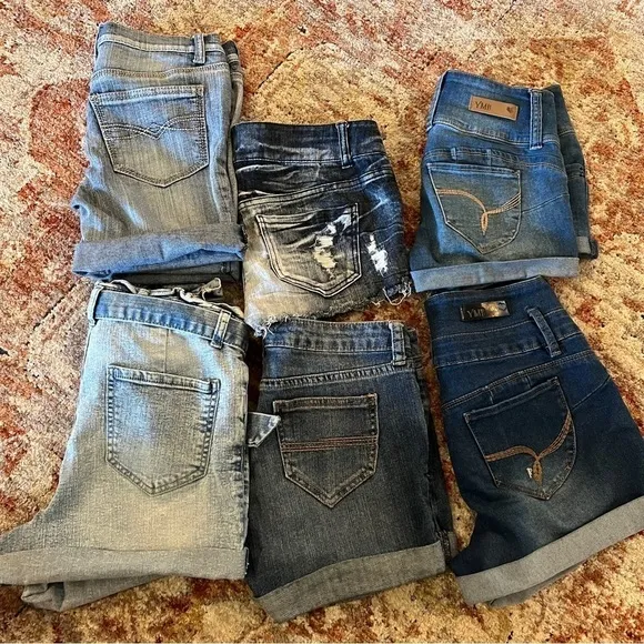 Bundle of 6 Women’s Denim Shorts Light/Dark Blue all Size 3 Low /Mid Raise
