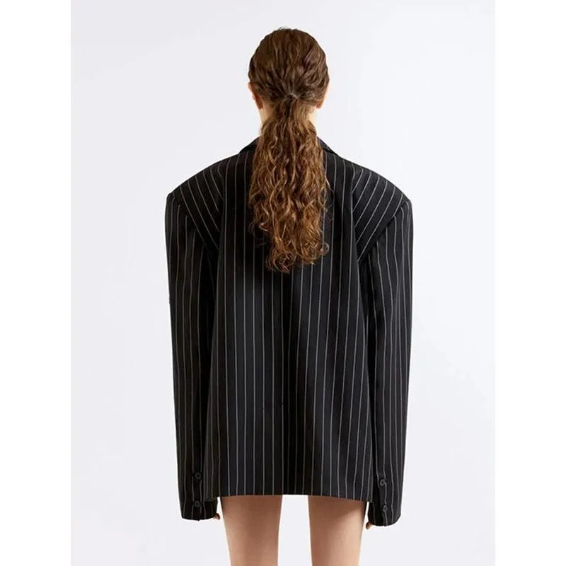 Elegant Stripe 2-Piece Set: Long Sleeve Blazer & High Waist Shorts