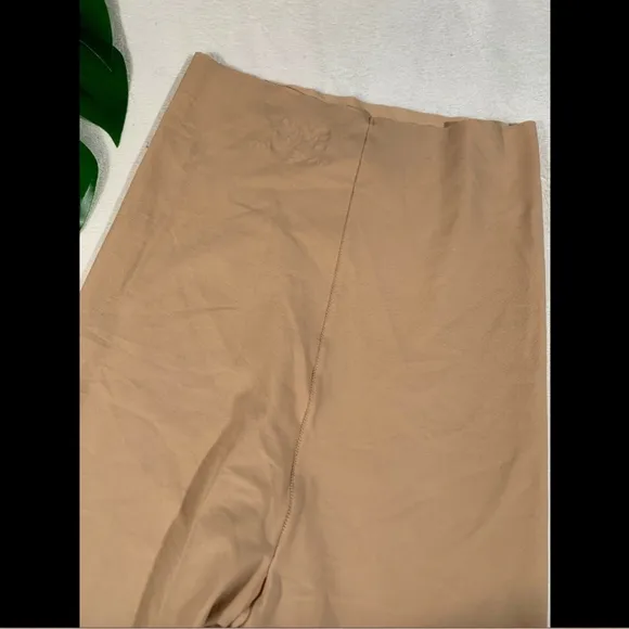 EUC Commando 'Control' High Waist Shaping Shorts‎
