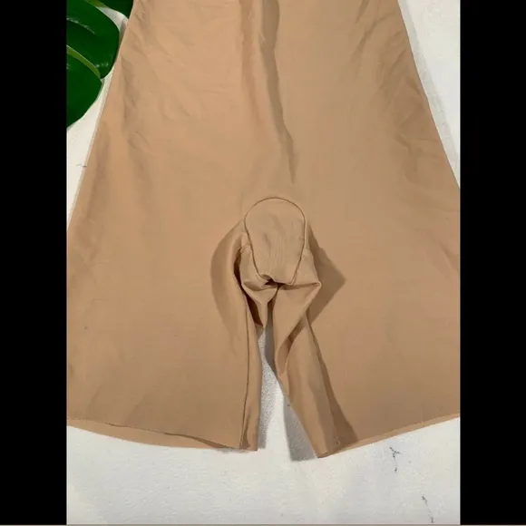 EUC Commando 'Control' High Waist Shaping Shorts‎