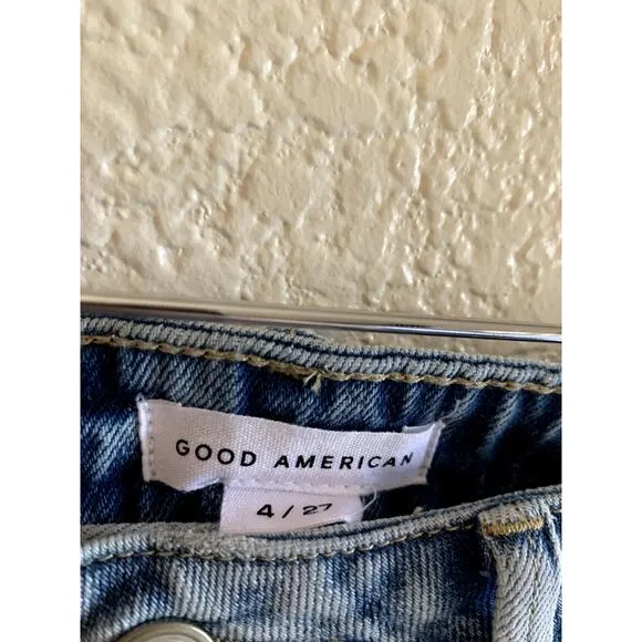 Good American Bombshell Shorts Distressed Cut Off in Blue Size 4/27 NWT