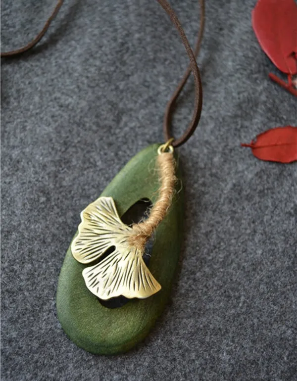 Handmade Retro Wooden Maple Leaf Long Necklace