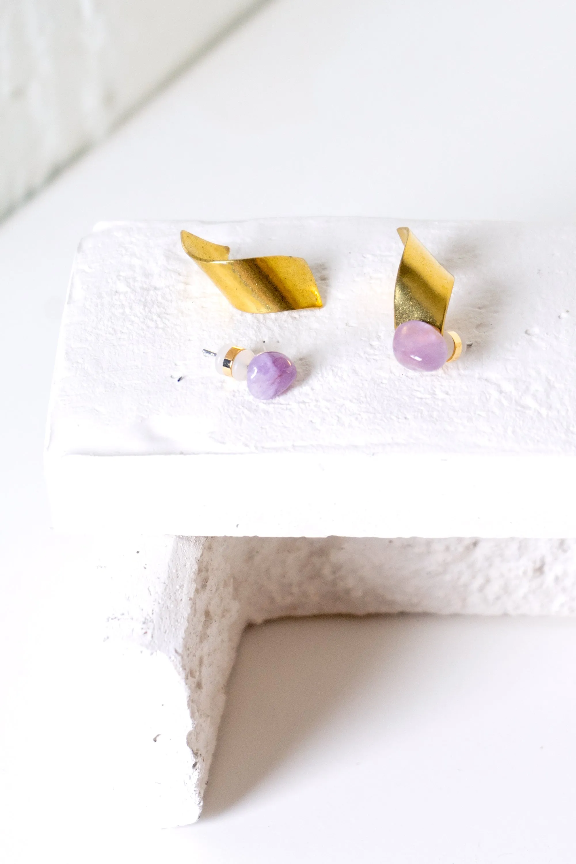 Larchmont Layered Studs