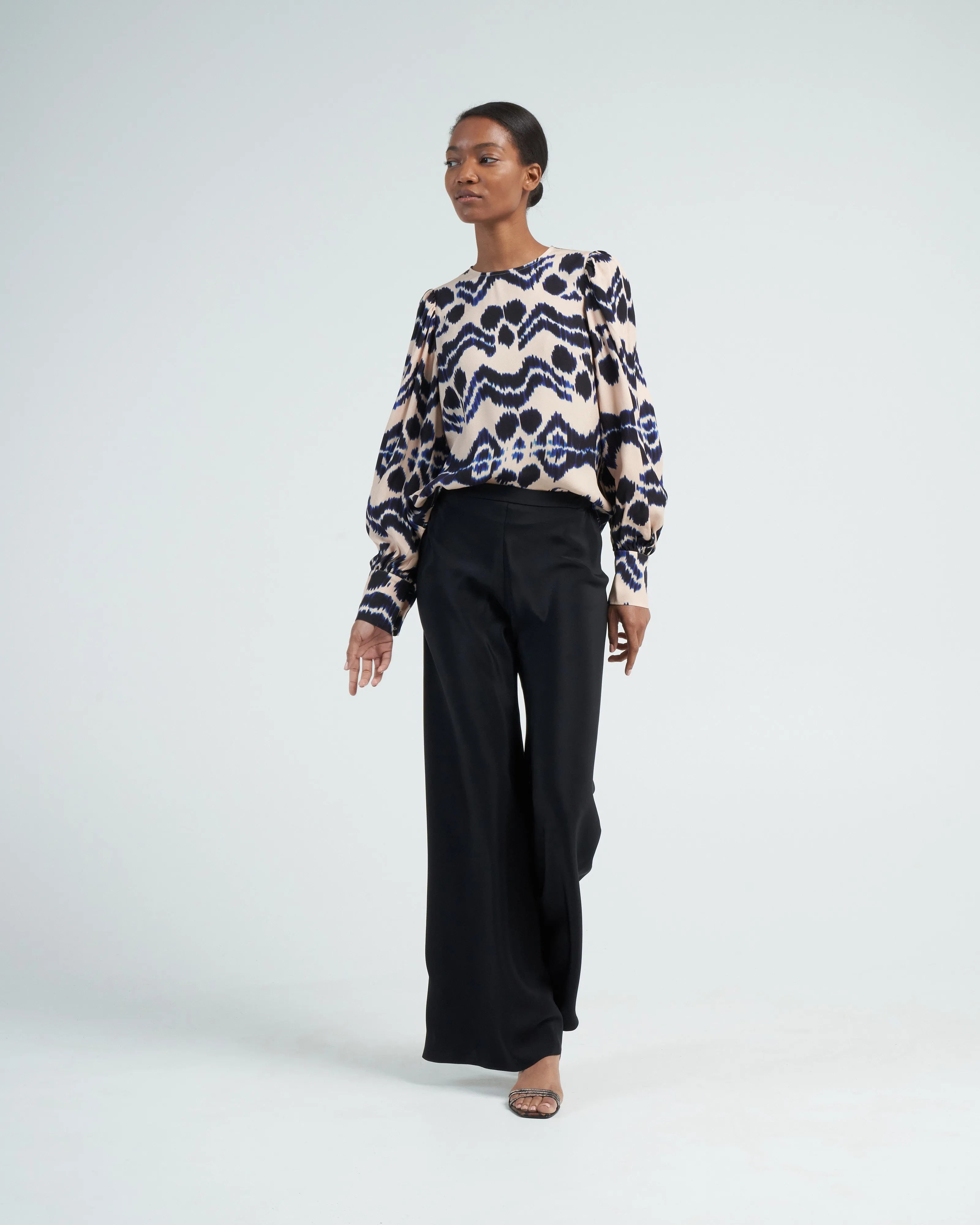 lilliana blouse - nimbus