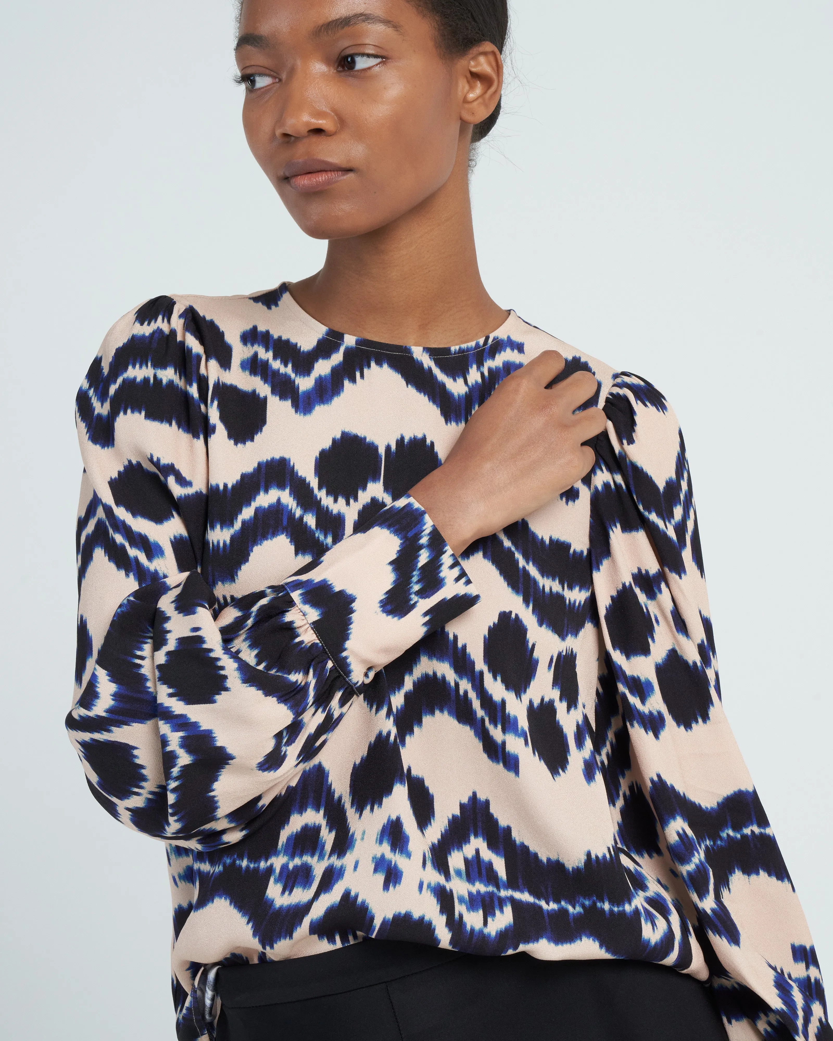 lilliana blouse - nimbus