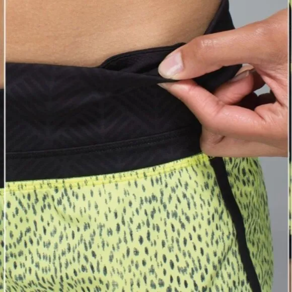 Lululemon Run Times Short *4-way Stretch Dottie Dash Clarity Yellow Black / Blk