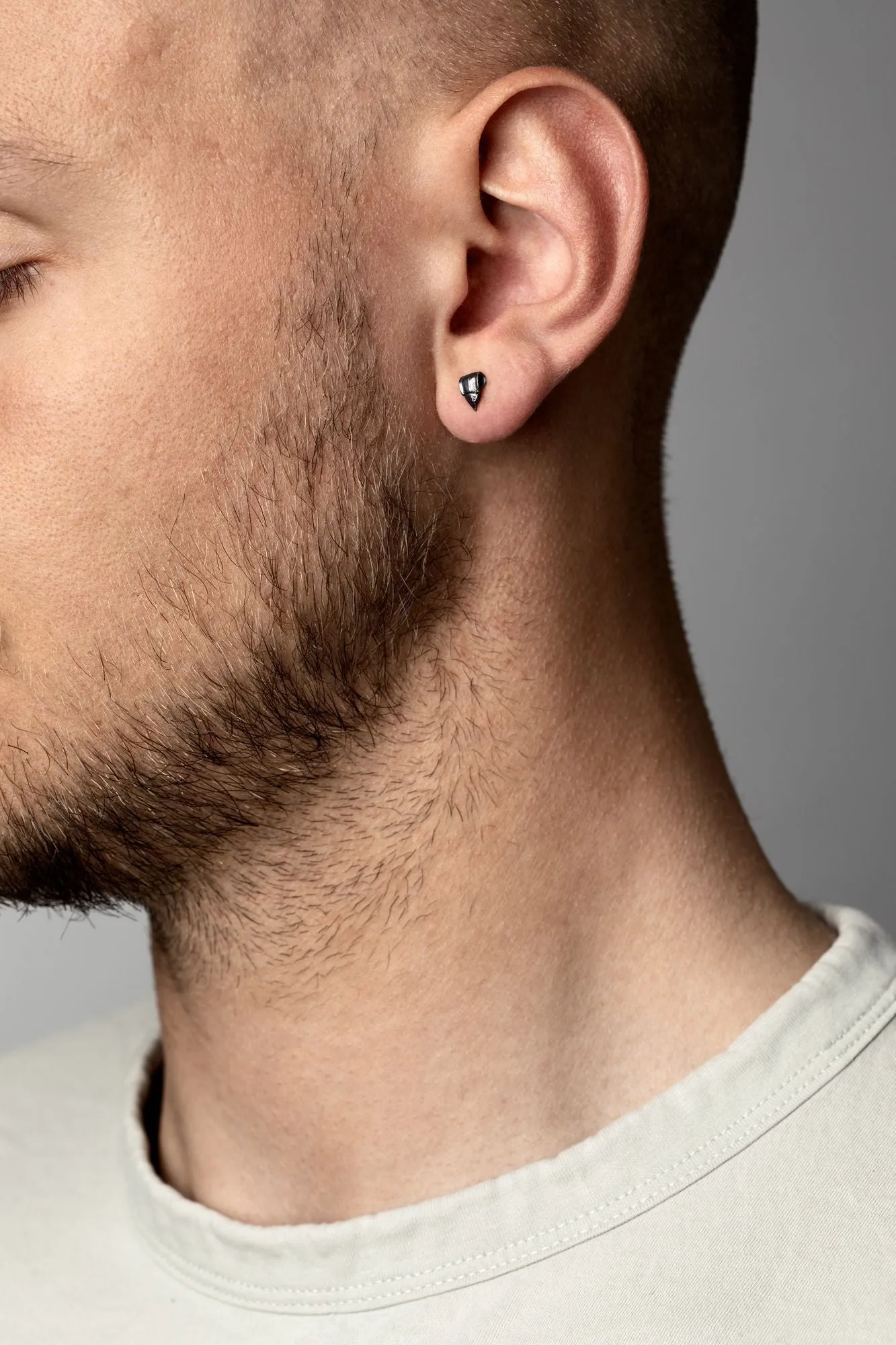Men's earrings
