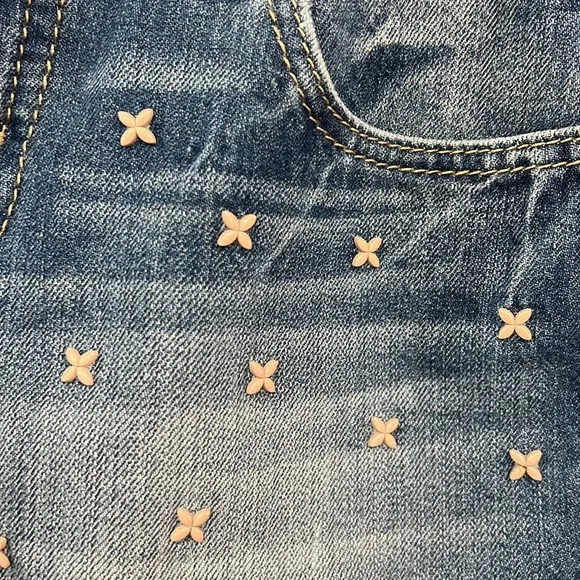 MISS ME JEAN SHORTS size 28