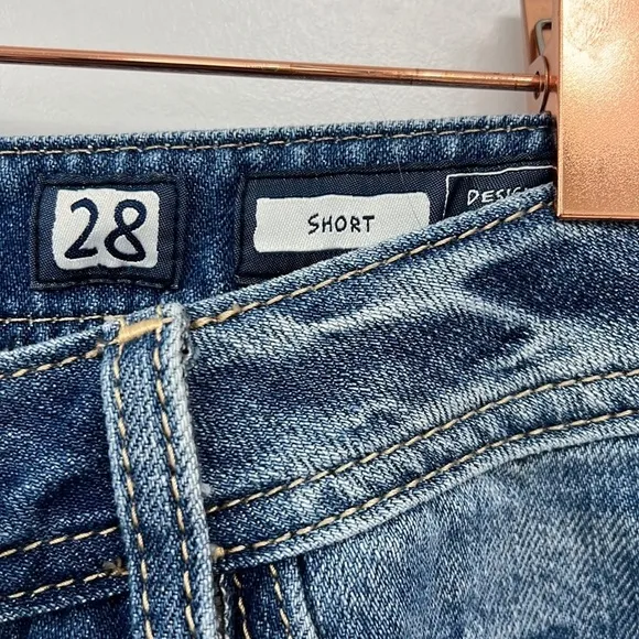 MISS ME JEAN SHORTS size 28