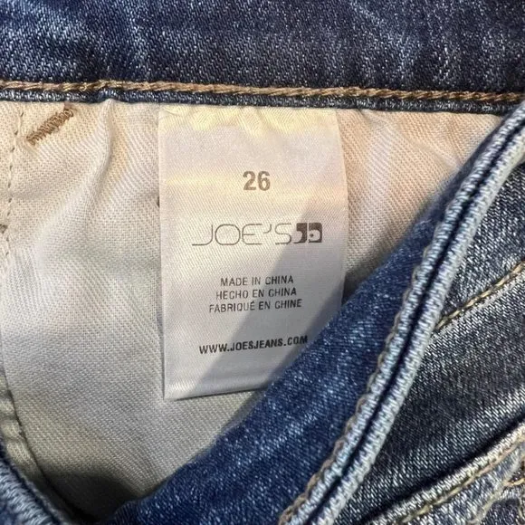 NWOT JOE'S‎ Mid Rise Shorts 3 1/2 Rolled Cassandra (26)