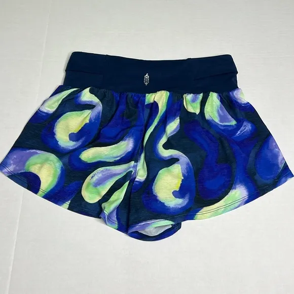 NWT! Free People FP Movement Light As Air Printed Run Shorts