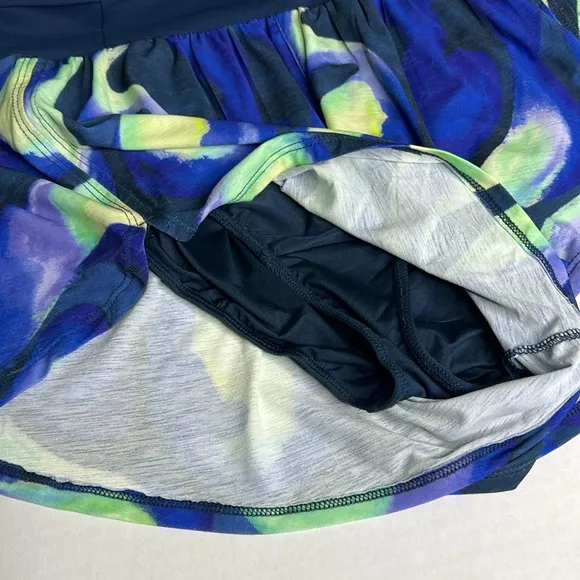 NWT! Free People FP Movement Light As Air Printed Run Shorts