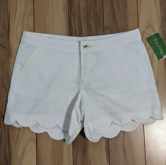 NWT! Lilly Pulitzer Buttercup Shorts Resort White Size 4