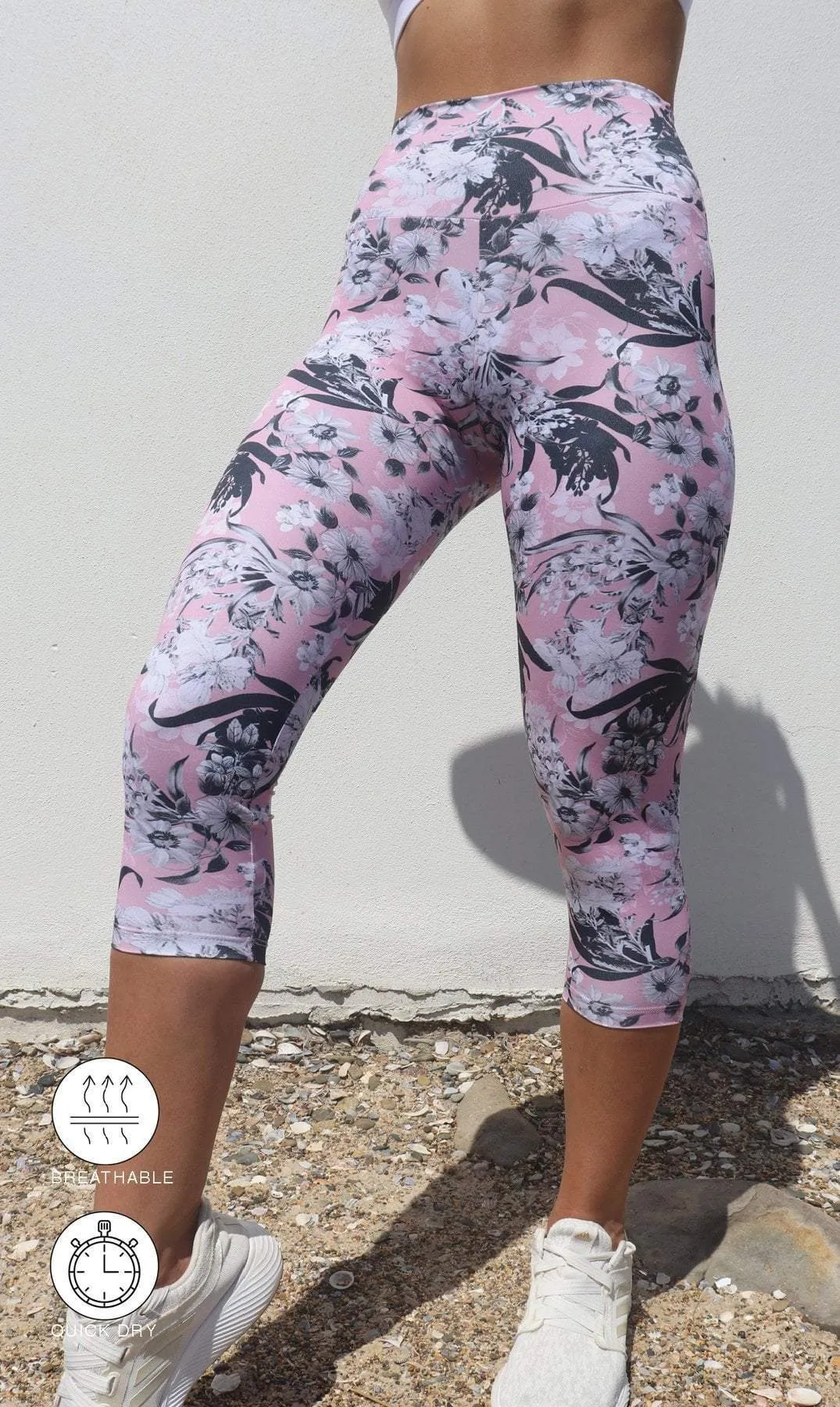 Oriental Bloom Body Luxe Capri Leggings