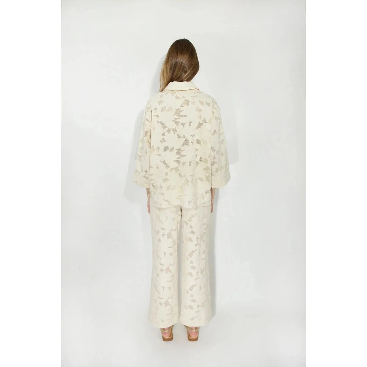 The Tiny Big Sister - Guipure shirt - light cream