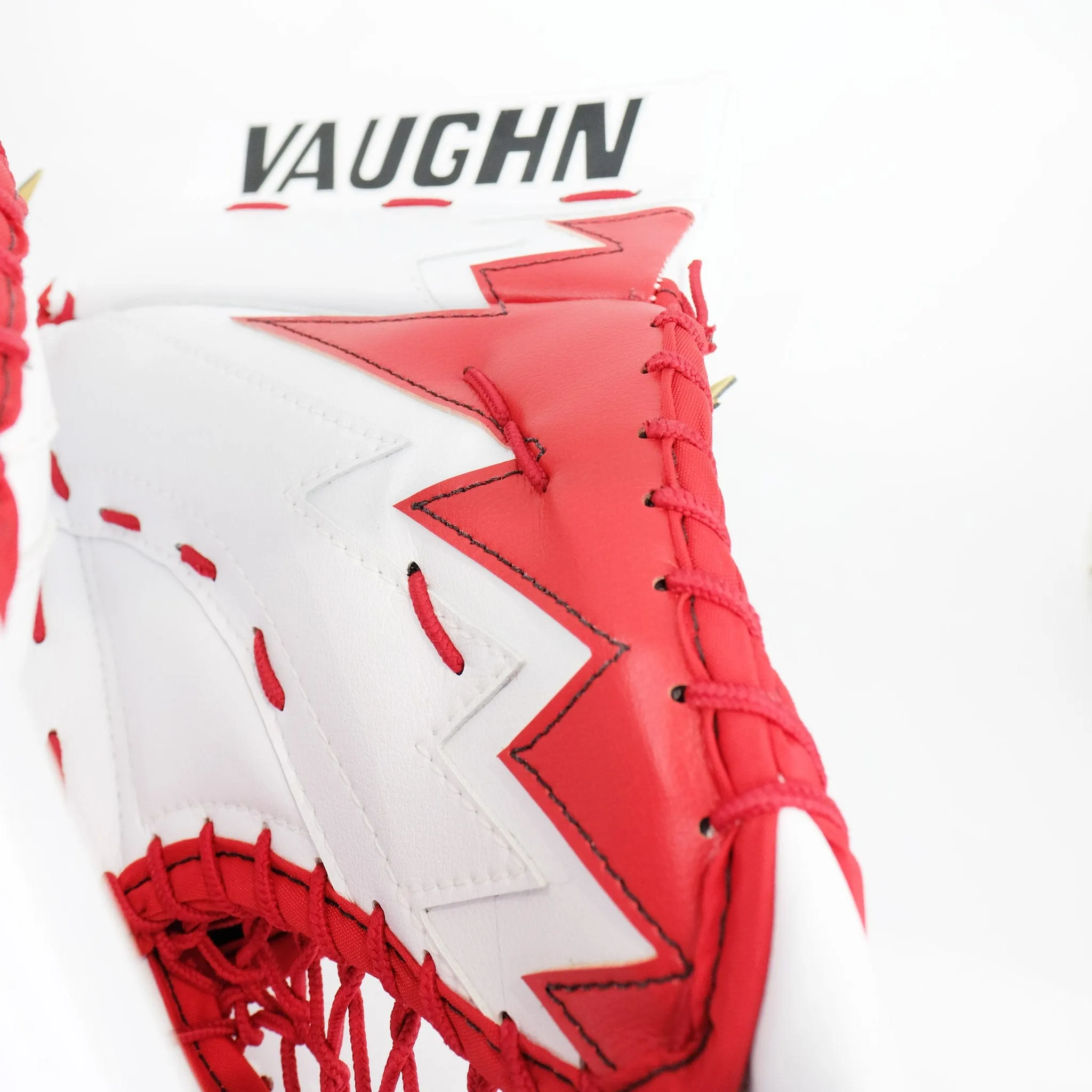 Vaughn Velocity V9 Pro Carbon Senior Goalie Catcher - Iceberg Graphic
