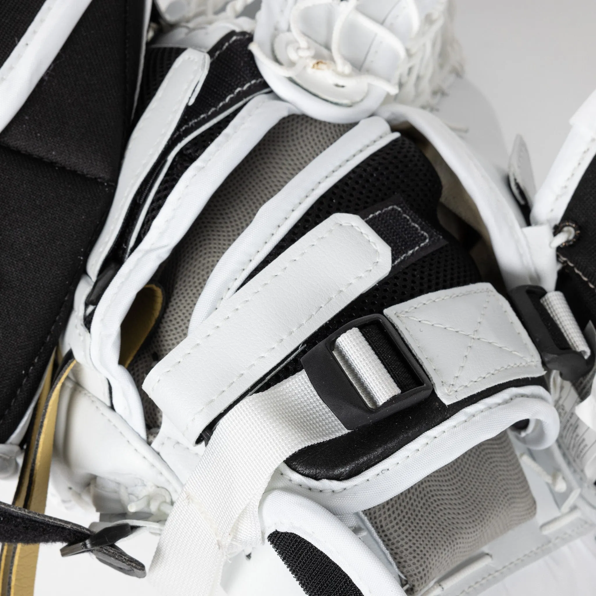 Vaughn Velocity VX1 Pro Carbon Senior Goalie Catcher