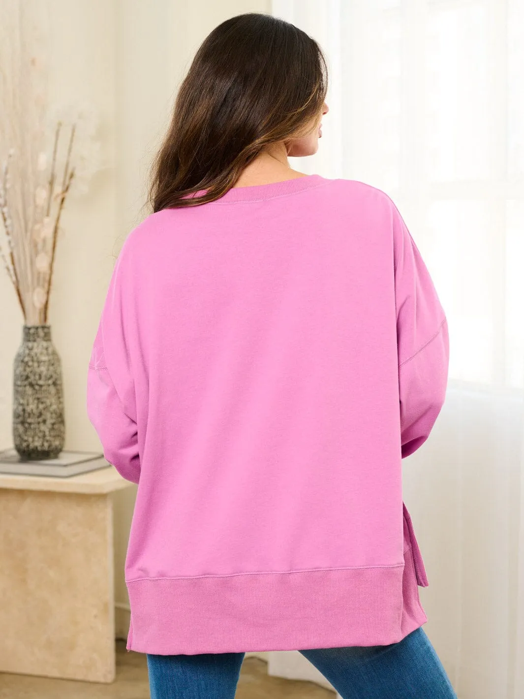 WOMEN'S LONG SLEEVE GRAPHIC PULLOVER SWEATER