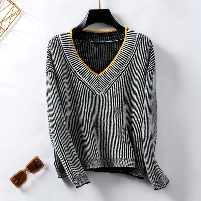 Women's Soft and Cozy Relaxed-fit Sweater with Stripes