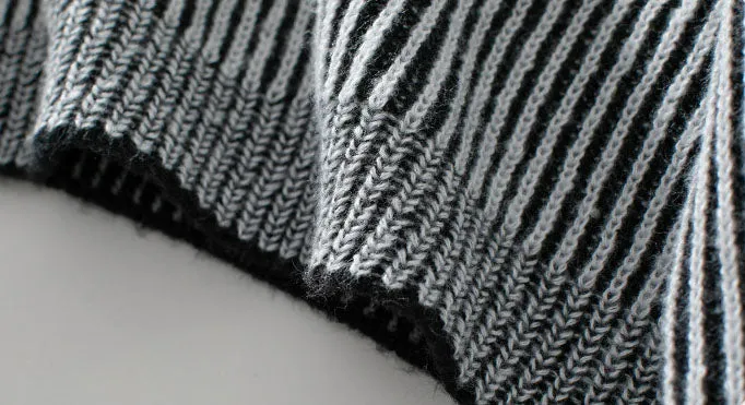Women's Soft and Cozy Relaxed-fit Sweater with Stripes