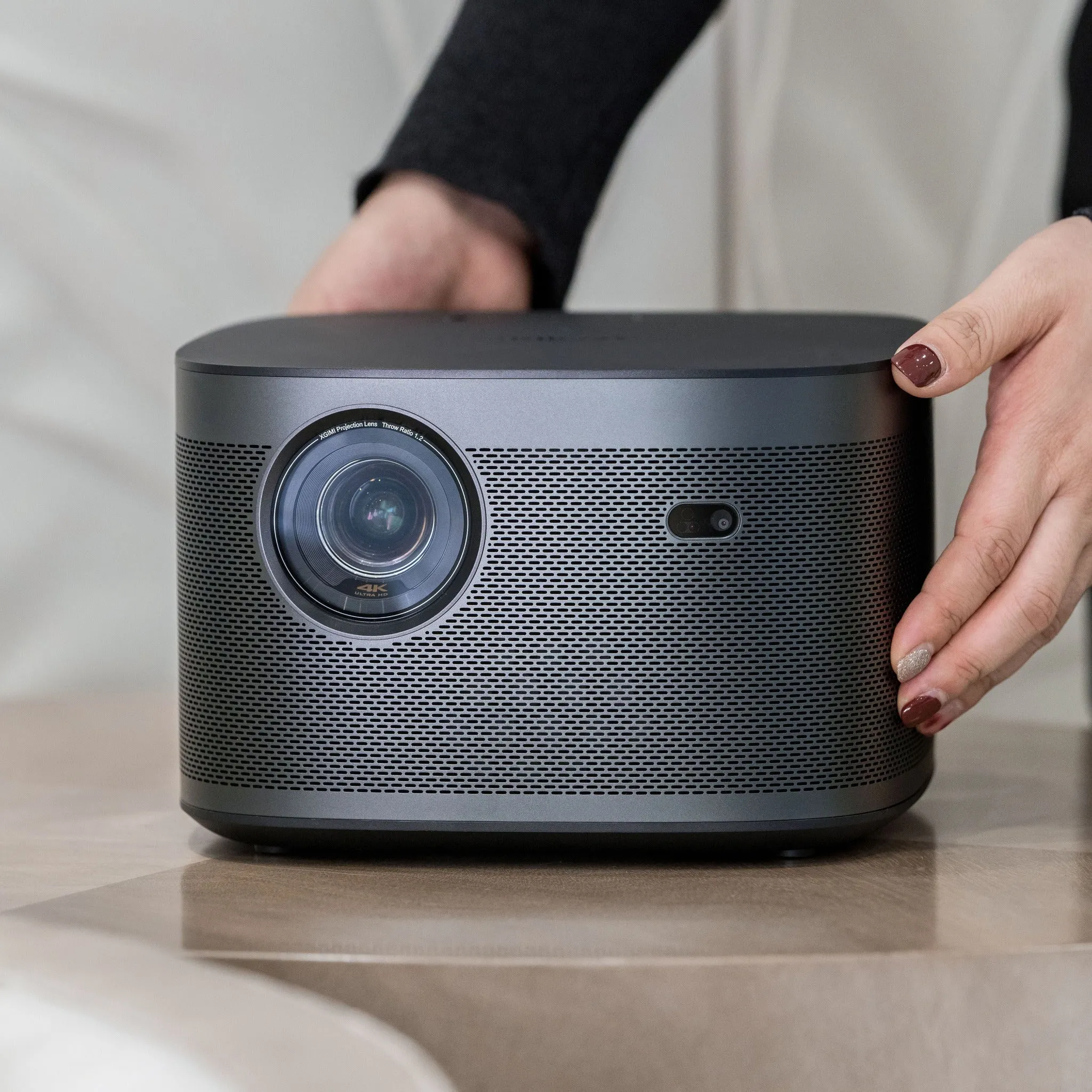 XGIMI Horizon Pro | 4K, 2200 ANSI Lumen 200" Home Projector