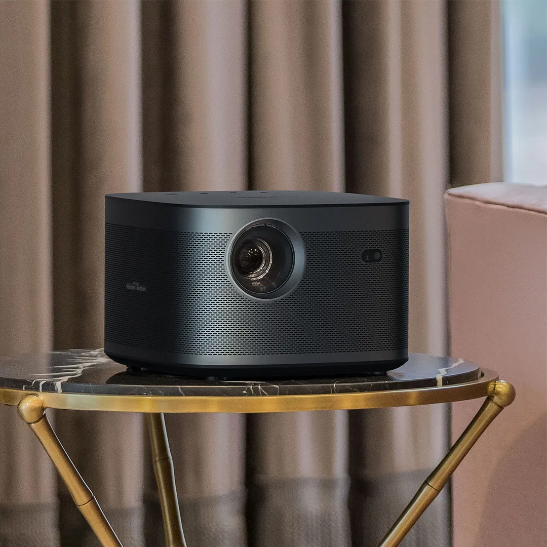 XGIMI Horizon Pro | 4K, 2200 ANSI Lumen 200" Home Projector